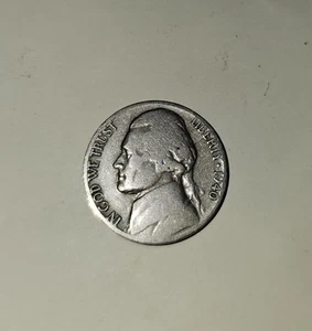 1940 Jefferson nickel S mint mark - Picture 1 of 2