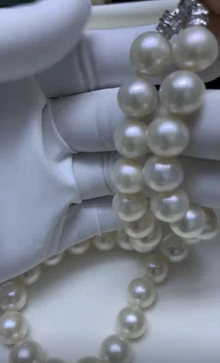 gorgeous huge 12-14mm south sea  round white pearl necklace 17inch 925s - Image 1 of 4