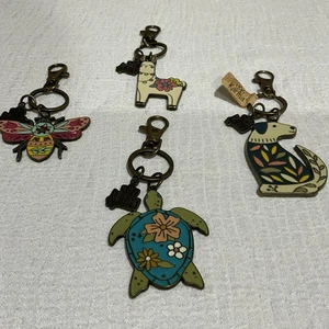 Lote de 4 llaveros esmaltados coloridos marca Karma construcción linda y resistente - Imagen 1 de 12