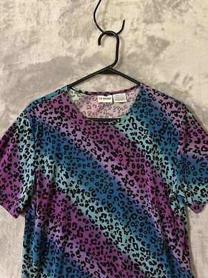 Top de verano Liz Baker colorido azul púrpura para mujer talla pequeña manga corta Foto 1 de 4