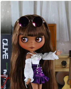 Blythe Factory Jointed Doll Hair Color Caramal + Clothe/Accessories - Picture 1 of 7