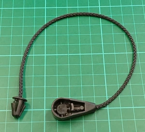 Genuine Renault Clio 3, 2005-2012 Parcel Shelf String - Picture 1 of 6