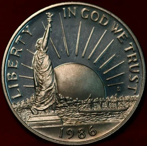 Uncirculated Proof 1986-S Statue of Liberty Clad Comm Half Dollar - Picture 1 of 2