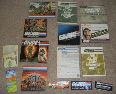 Lote de folletos de colección G.I. de colección con inserción de figura de catálogo de los años 80 GI Joe 3,75 ARAH Foto 1 de 2
