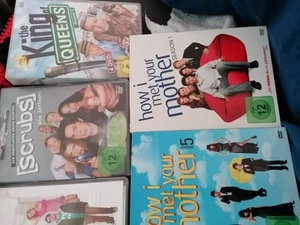 7 DVD's BBT Staffel 1&2 , Scrubs Staffel 1 , 3× Himym , King of Queens Die erste - Bild 1 von 2