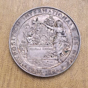 1883-1884 ESPOSIZIONE INTERNAZIONALE DE NICE RARA MEDAGLIA DARGENT FRANCIA AGRICU - Foto 1 di 2