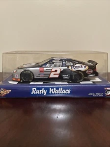2001 Ford Taurus NASCAR 1:24 Rusty Wallace #2 Winners Circle - Bild 1 von 5