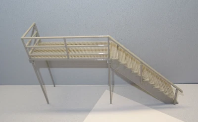 Neuheit 1:22,5  Metalltreppe Gitterstufen mit Podest Bausatz Modellbau Spur G - Bild 1 von 4