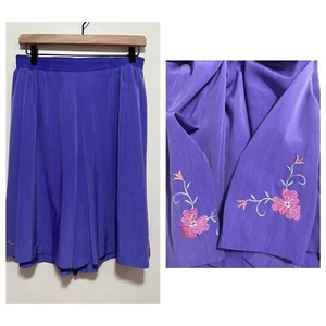 S.G. Sport Collection Purple Pleated Shorts Embroidered Size Med 10-12 - Picture 1 of 8