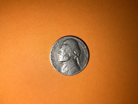 SHIPS FAST! No Mint Mark Philadelphia Struck 1941 Jefferson Nickel Cover