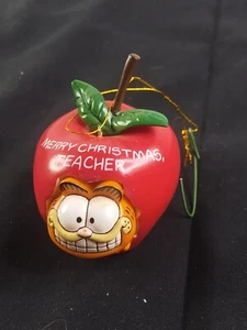 Garfield Merry Christmas Teacher ENESCO Tree Ornament Apple VINTAGE - Picture 1 of 4