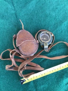Brújula militar vintage de la Primera Guerra Mundial 1915 con fecha Verniers patrón VII con estuche de 1915 - Imagen 1 de 10