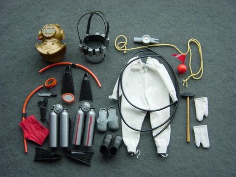 Vintage 60's Gi Joe Deep Sea Diver set with scuba equipment Cover