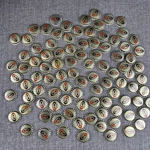 Lot of 95 Rootbeer Bottle Caps A&W Draft - Picture 1 of 4