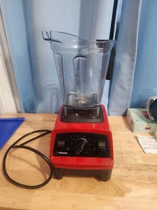 Vitamix E320 Explorian Series Blender VM0197 10 Speeds 64oz Red - Picture 1 of 11