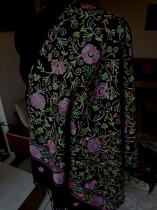 KASHMIRI CREWEL EMBROIDERED SHAWL 100% CASHMERE BLACK PASHMINA SCARF - Picture 1 of 7