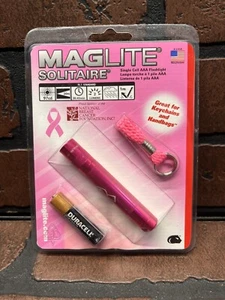 Linterna Maglite Solitaire Edición Especial Cinta Cáncer de Mama NBCF Rosa Nueva - Imagen 1 de 2