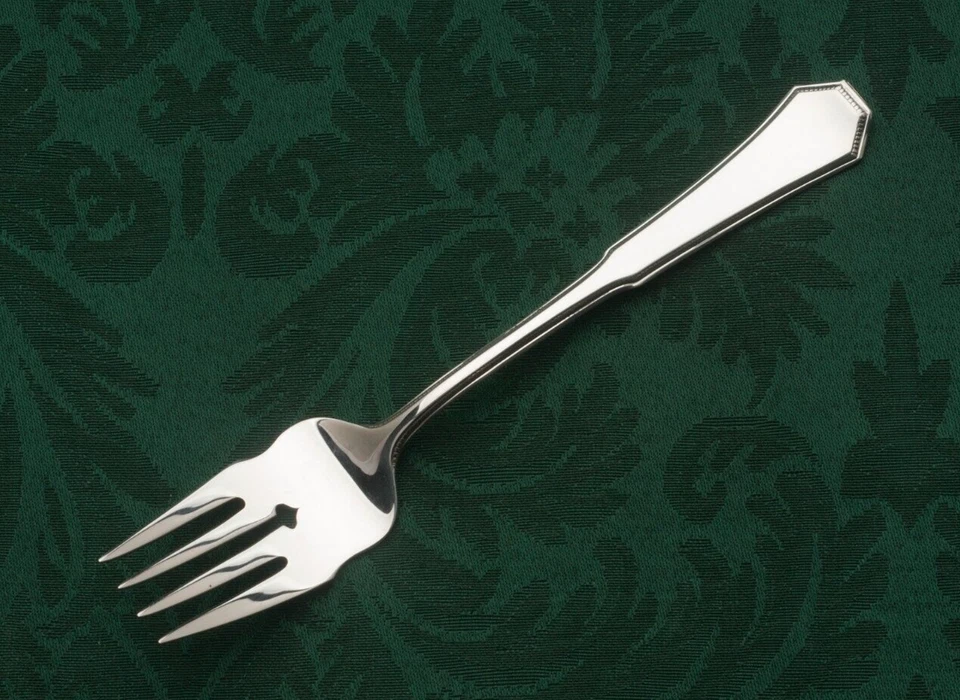 Tenedor de ensalada individual American Federal- Reed & Barton plata esterlina 6 5/8" Foto 1 de 1
