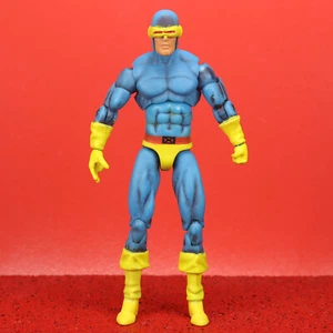 Marvel Universe X-Men Secret Wars CYCLOPS 3.75" Action Figure Hasbro 2009 - Picture 1 of 3