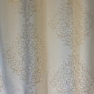 Par de paneles de cortina bordados blancos - ¡Elegantes! - Imagen 1 de 12