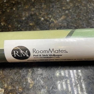 RoomMates RMK11573RL Hearts of Palm Peel & Stick Wallpaper 18" x 18.86' - Picture 1 of 4