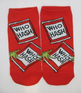NWOT SHOE SIZE 5-10 WOMEN'S ANKLE SOCKS - THE GRINCH - "WHO HASH" - Picture 1 of 2