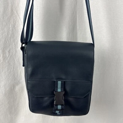 Bolso Bandolera Fossil Bag Weston Courier SBG12890121 Azul Marino $230 Foto 1 de 4