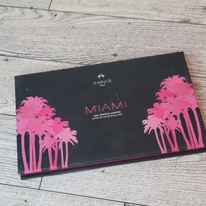 Shaina B Miami NEU Lidschatten Palette Neutrale und Farben NEU OHNE KARTON - Bild 1 von 4
