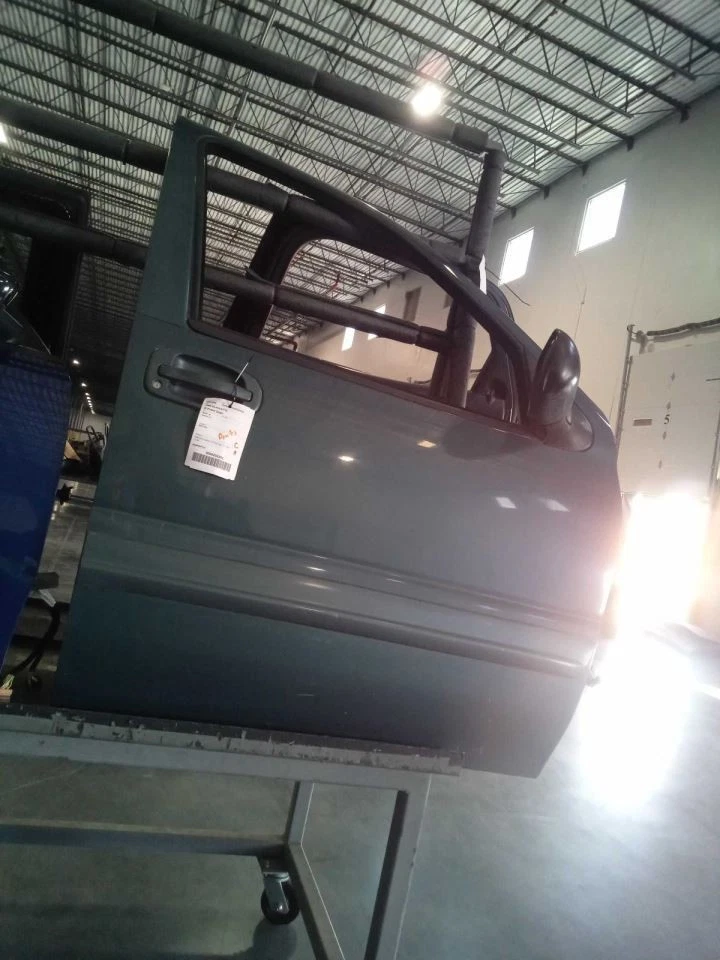 Puerta delantera derecha pasajero eléctrica se adapta a 97-04 SILHOUETTE 503282 Foto 1 de 1