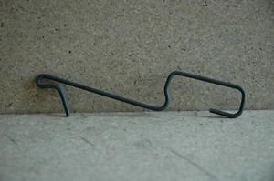 Retaining clip, injection wiring harness, detroit diesel 60-series pn#DDE8929534 - Bild 1 von 4