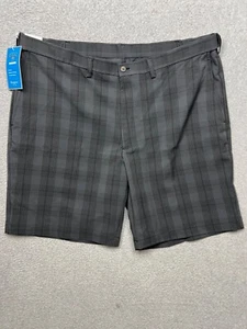 Haggar Cool 18 Pro Golf Plaid Shorts Size 42W Waist Front 9.5 Comfort Sport - Picture 1 of 11
