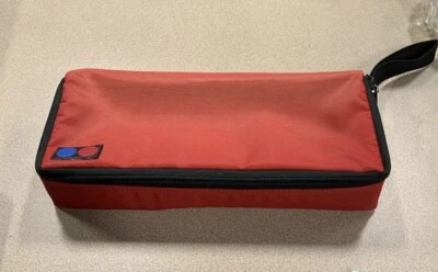 Red Nylon 15 Cassette Tape Carrying Case Padded vintage With Zipper - Image 1 of 4