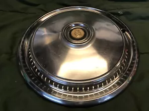1975 - 1979 CHRYSLER CORDOBA HUBCAP 15” OE 3580406 384 - Picture 1 of 4