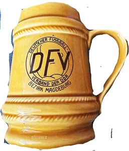 Bier Krug Deutscher Fußball Verband (DFV) der DDR Bezirk Magdeburg - Bild 1 von 10