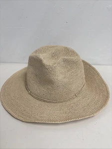 Helen Kaminski Hat 100% Raffia NWT  - Picture 1 of 6