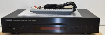 Yamaha CD-S300 High-end CD USB / MP3 Player in Schwarz mit BDA + FB! TOP Zustand - Bild 1 von 4