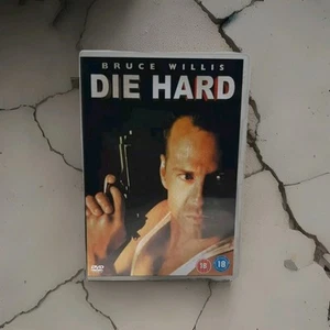 Die Hard (DVD, 1988) Vintage Action Movie, Bruce Willis - Picture 1 of 3