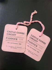 Castle Combe Motorsport Fahrerlager Karton Schaukel Tickets von Circuit x 2 - Bild 1 von 2