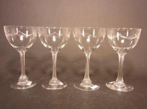 Art Nouveau - 4 copas de jerez, oporto, vino con decoración grabada guilloché, hacia 1910. - Imagen 1 de 4