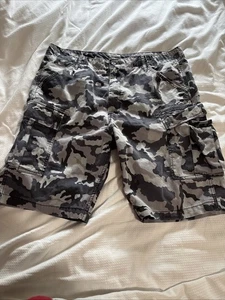 Levis Shorts Mens 38 Gray Gary Snow Camo Cargo White Tab Utility outdoors Work - Picture 1 of 11