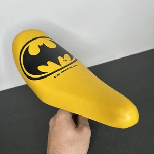 Vintage 1972 DC Comics Batman Mini Banana Seat Yellow BMX Bike Saddle Old School - Picture 1 of 8