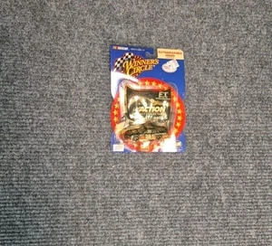 NASCAR Winner's Circle KEVIN HARVICK #29 E.T. The Extra Terrestrial Hood Diecast - Picture 1 of 2
