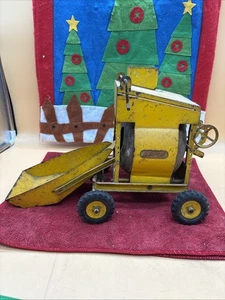 Vintage 1950s Doepke 14" Jaeger Concrete Mixer Pressed Steel Construction Toy - Picture 1 of 13