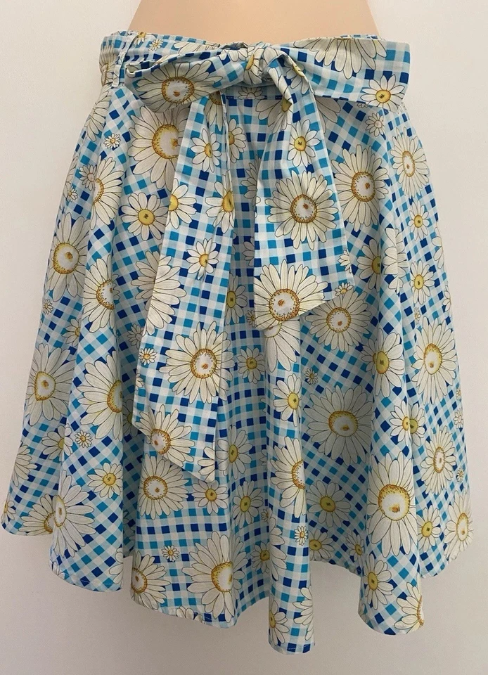 Hell Bunny Mujer Retro Años 90 Columpio Patinador Falda Pequeña UK10 Girasol Pin-Up Foto 1 de 4