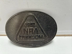 Hebilla de cinturón vintage 1982 NRA Freedom - Imagen 1 de 2