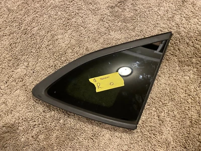 Hyundai Tucson 2016-2021 cuarto trasero derecho ventana de vidrio lado del pasajero derecho r Foto 1 de 3