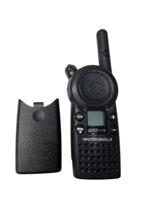 Motorola CLS1110 UHF Business 2-Way Radios Walkie Talkie - Image 1 of 4