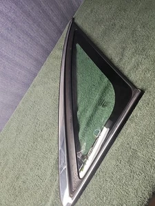 2000- 2004 Toyota Avalon Right Passenger Side OEM Quarter Panel Rear Side Glass - Picture 1 of 4