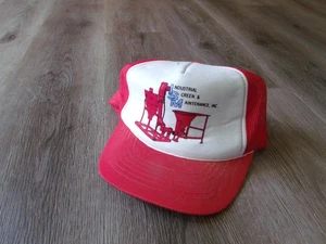 COLLECTIBLE RED INDUSTRIAL SCREEN & MAINTENCE ADJUSTABLE TRUCKER BASEBALL CAP - Picture 1 of 2