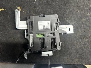 KICKS     2025 Chassis ECM 2008282 - Picture 1 of 3